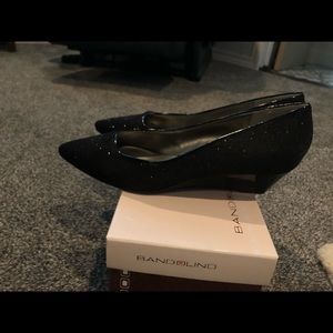 Black glitter wedge dress shoes